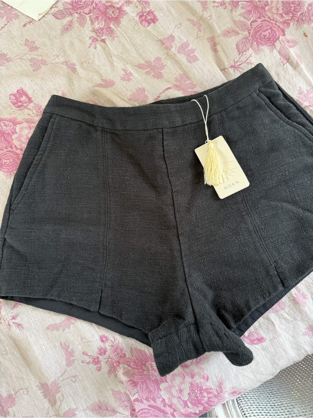 Black Knit High-Waist Women's Shorts